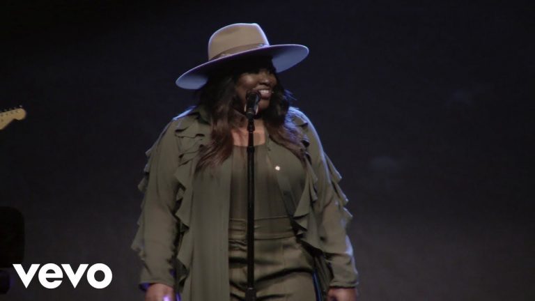 Tasha Cobbs Leonard - Under My Feet (Praise Break) [Performance Video]
